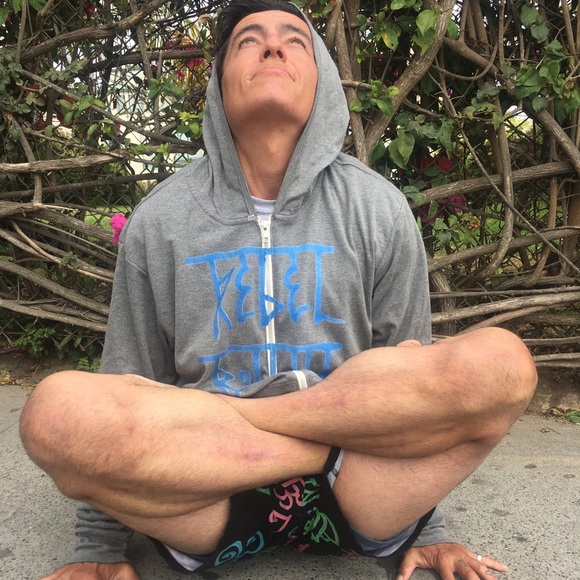 Rebel Buddha logo zip up - Picture 7 of 8